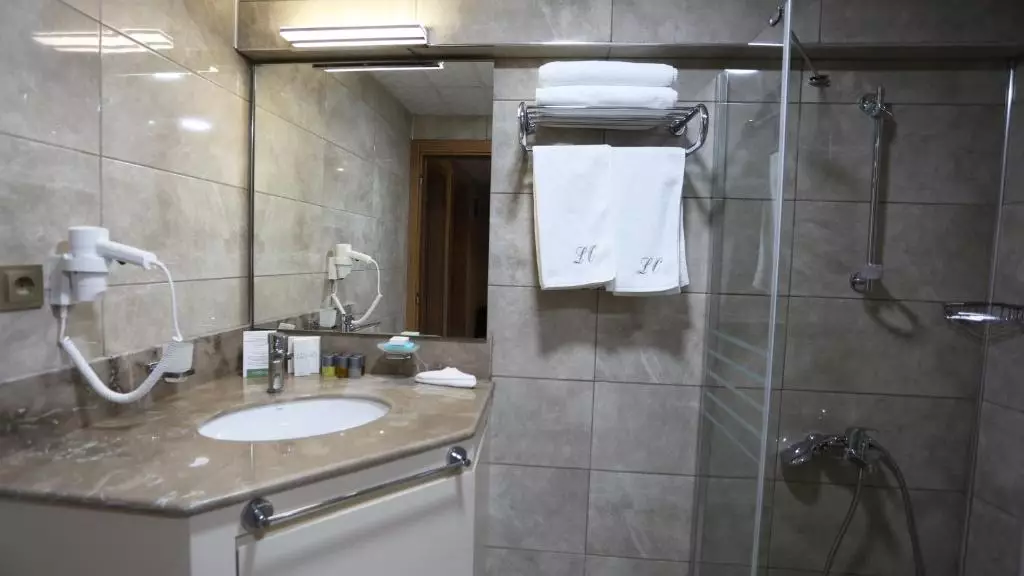 سرویس بهداشتی Life Corner Hotel Izmir